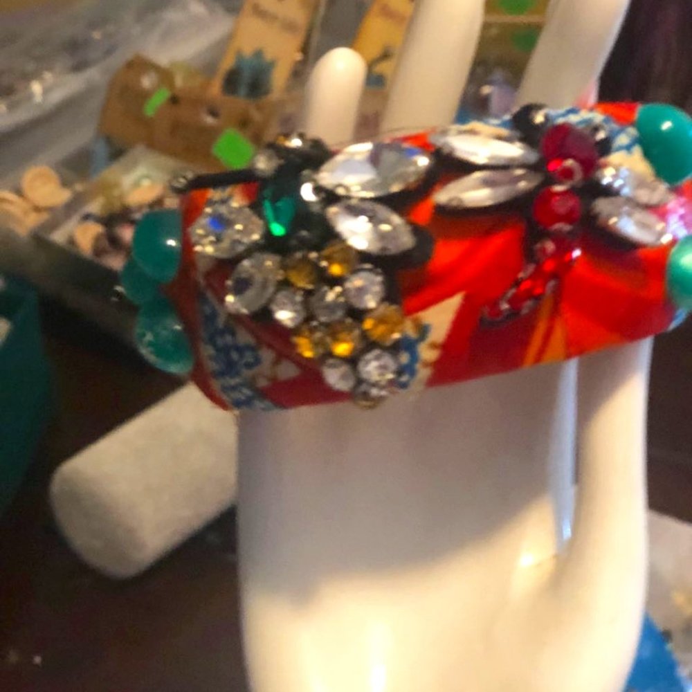 411 Beautiful Women's Boho Bangle